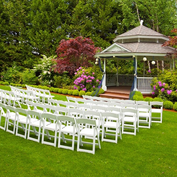 los baños de renta para fiestas vienen equipados con suministros para que tus invitados se sientan cómodos